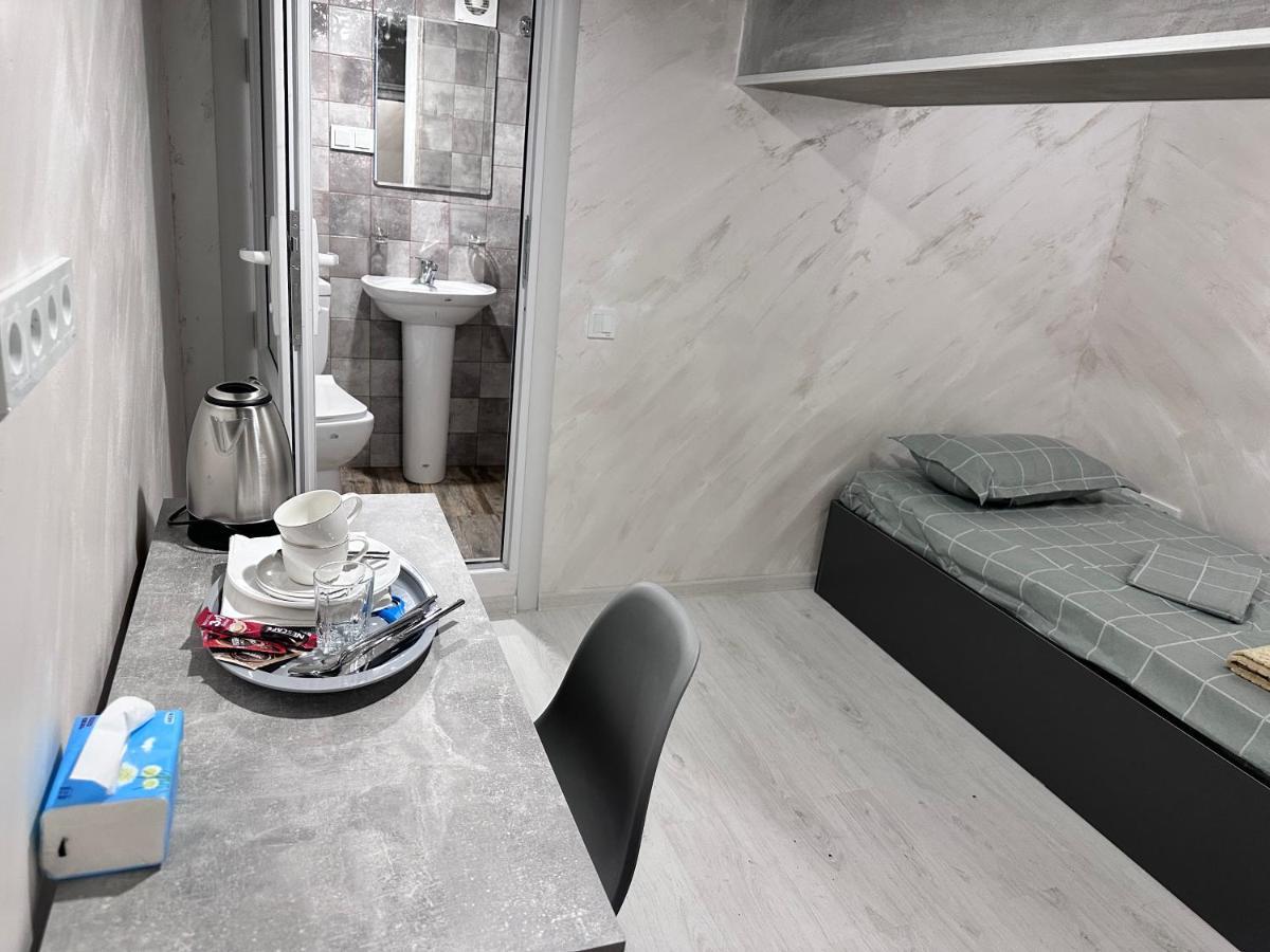 יירבאן Mandarin Hotel מראה חיצוני תמונה